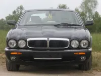 Używany Jaguar XJ Executive 237 KM (174 kW) 2001 Czarny Sedan/Limuzyna