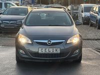 Gebraucht Opel Astra 95 PS (69 kW) 2012 Grau Kombi