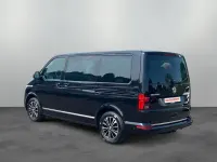 Gebraucht VW Multivan Highline 204 PS (150 kW) 2022 Deep black perleffekt Van / Kleinbus