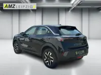 Gebraucht Opel Mokka Elegance 101 PS (74 kW) 2024 Lackierung schwarz perla nera/ SUV