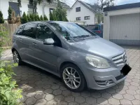 Gebraucht Mercedes B200 Edition 136 PS (100 kW) 2008 Blau Van / Kleinbus