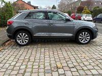 Gebraucht VW T-Roc 116 PS (85 kW) 2021 Grau SUV