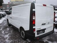 Gebraucht Opel Vivaro 95 PS (69 kW) 2017 Weiß Van / Kleinbus