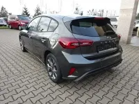 Usado Ford Focus ST-Line 125 CV (91 kW) 2024 Gris Berlina