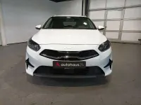Gebraucht Kia Ceed Platinum 160 PS (117 kW) 2024 Weiß Kleinwagen