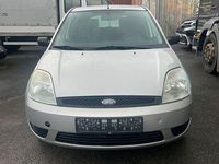Gebraucht Ford Fiesta 60 PS (44 kW) 2004 Silber Limousine