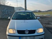Gebraucht VW Polo 75 PS (55 kW) 2000 Silber Kleinwagen