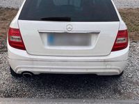 Gebraucht Mercedes C220 170 PS (125 kW) 2011 Weiß Kombi