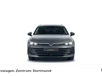 Używany VW Passat Elegance 193 KM (141 kW) 2025 Szary Kombi