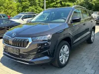 Neu Skoda Karoq 150 PS (110 kW) 2026 Black magic perleffekt SUV