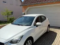 Gebraucht Mazda 2 Exclusive-Line 90 PS (66 kW) 2016 Weiß Limousine