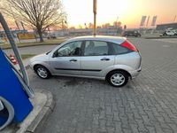 Gebraucht Ford Focus 75 PS (55 kW) 2001 Silber Kleinwagen