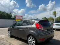 Gebraucht Ford Fiesta Celebration 101 PS (74 kW) 2015 Magnetic Kleinwagen