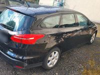 Gebraucht Ford Focus 125 PS (91 kW) 2016 Schwarz Kombi