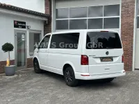 Gebraucht VW Multivan Trendline 150 PS (110 kW) 2018 Weiß Van / Kleinbus