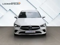 Gebraucht Mercedes CLA180 Shooting Brake 136 PS (100 kW) 2020 Polarweiss  unilack Kombi