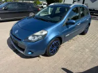Gebraucht Renault Clio II 103 PS (75 kW) 2011 Blau Limousine