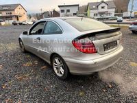 Gebraucht Mercedes C200 163 PS (119 kW) 2003 Silber