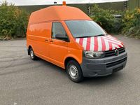 Gebraucht VW Transporter 140 PS (102 kW) 2010 Leuchtorange Van