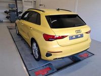 Gebraucht Audi A3 Advanced 150 PS (110 kW) 2023 Pythongelb metallic Limousine