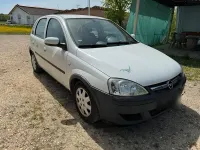 Usata Opel Corsa 75 CV (55 kW) 2004 Bianco Utilitaria