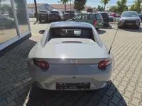Neu Mazda MX5 Kazari 132 PS (97 kW) 2026 Grau Cabrio