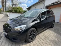 Gebraucht BMW 220 Gran Tourer Advantage 190 PS (139 kW) 2018 Schwarz Van / Kleinbus