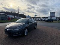 Gebraucht Opel Astra Energy 110 PS (80 kW) 2014 Grau Limousine