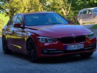 Gebraucht BMW 330 Sport Line 252 PS (185 kW) 2016 Rot Limousine