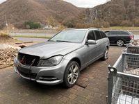 Gebraucht Mercedes C220 Avantgarde 170 PS (125 kW) 2011 Kombi