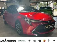 Gebraucht Toyota Corolla Hybrid Team 122 PS (89 kW) 2021 Rot Limousine