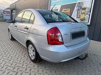 Gebraucht Hyundai Accent 97 PS (71 kW) 2007 Limousine