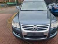 Gebraucht VW Touareg 224 PS (164 kW) 2007 Grau SUV