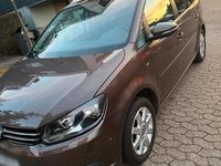 Gebraucht VW Touran Cup 105 PS (77 kW) 2014 Braun Van / Kleinbus