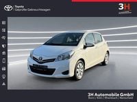 Gebraucht Toyota Yaris 69 PS (50 kW) 2012 Weiß Kleinwagen