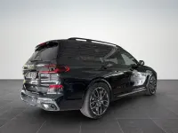 Gebraucht BMW X7 M Sport 352 PS (258 kW) 2025 Black sapphire SUV