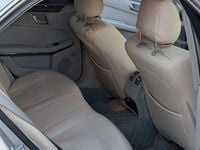 Gebraucht Mercedes E200 Elegance 184 PS (135 kW) 2010 Silber Limousine