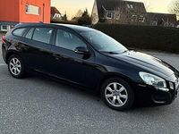 Gebraucht Volvo V60 167 PS (122 kW) 2012 Schwarz Kombi
