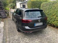 Gebraucht VW Passat R-line 240 PS (176 kW) 2019 Braun Kombi