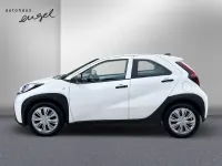 Gebraucht Toyota Aygo X Basis 72 PS (52 kW) 2022 Weiß SUV