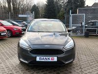 Gebraucht Ford Focus 101 PS (74 kW) 2015 Grau Kleinwagen