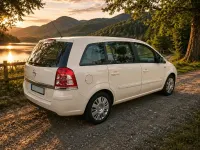 Gebraucht Opel Zafira 130 PS (95 kW) 2013 Beige Van / Kleinbus