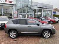 Gebraucht Jeep Compass Limited 136 PS (100 kW) 2015 Grau SUV