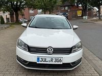 Używany VW Passat 105 KM (77 kW) 2012 Biały Sedan/Limuzyna
