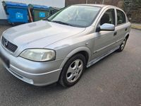 Gebraucht Opel Astra 75 PS (55 kW) 2000 Silber Limousine