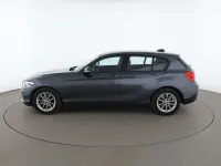 Gebraucht BMW 118 Advantage 136 PS (100 kW) 2019 Grau Limousine