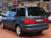 Gebraucht VW Sharan 131 PS (96 kW) 2004 Blau Van / Kleinbus