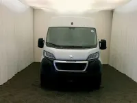 Gebraucht Peugeot Boxer Premium 140 PS (102 kW) 2022 Weiß Van