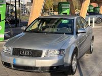 Gebraucht Audi A4 131 PS (96 kW) 2001 Silber Limousine