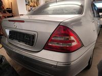 Gebraucht Mercedes C230 204 PS (150 kW) 2006 Silber Limousine